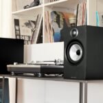 Detailed review of the B&W 607 Bookshelf speaker line rmhoi9z5ex11m.jpg