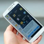 Compare Samsung Galaxy Grand i9082 and HTC One Mini phones wyb1sunspw6k5.jpg